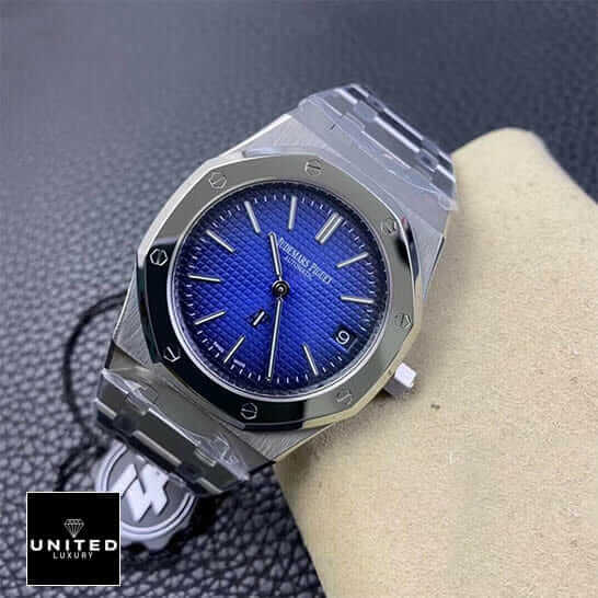 AP Extra Thin Blue Dial Replica 3 ap-extra-thin-blue-dial-4