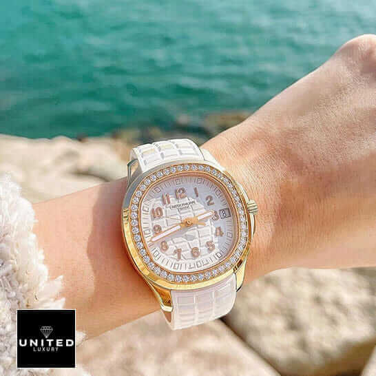 Patek Philippe Luce 5628 Replica 4 Patek Philippe Aquanaut Diamond Bezel White Rubber Bracelet Replica
