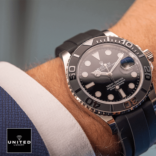 Rolex Yacht-Master 226659 White Gold Automatic Rubber Black Dial Replica 6 Rolex Yacht-Master 226659 Black Watch on his arm